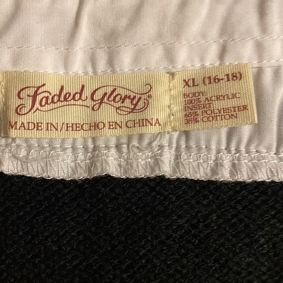 Faded Glory black cable sweater w/ faux white shirt underneath. Size XL (16-18) - Picture 7 of 15